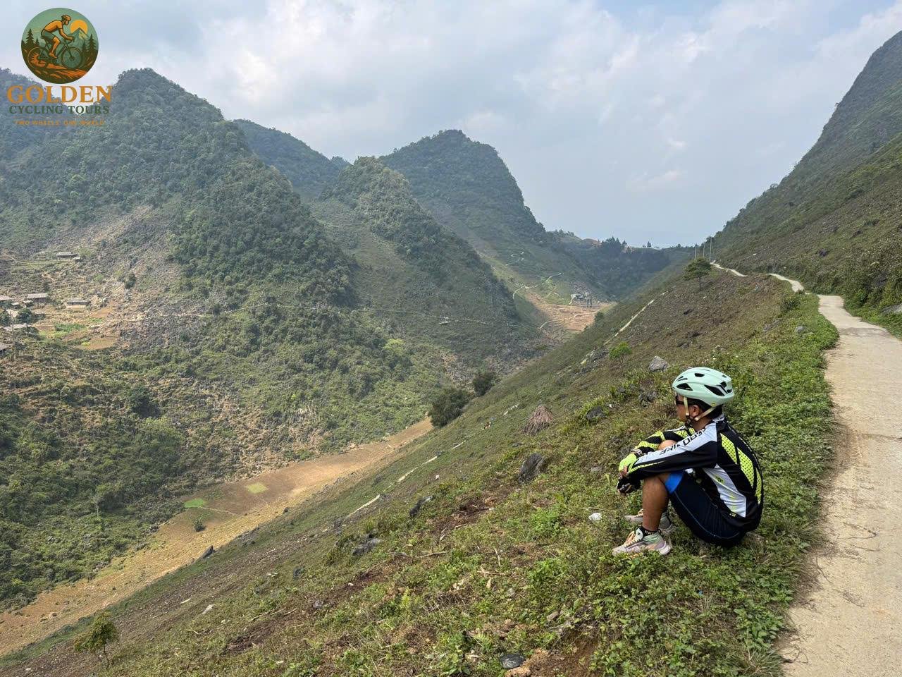 15-Day North Vietnam Cycling Tour: Hanoi, Sa Pa, Ha Giang & Ba Be